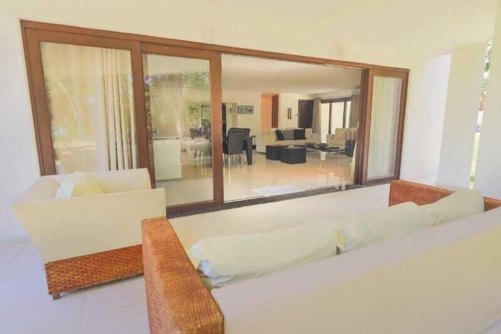 Sun Bay Pipa Hotel 4*